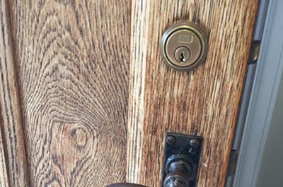 Fitting Extra Locks Fitting Extra Locks